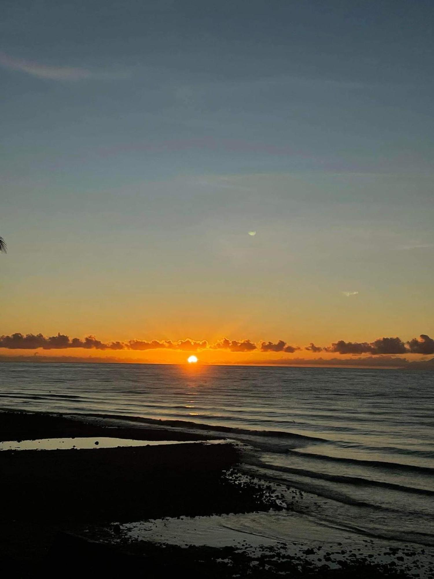 Spacious Seaview Studio In Lila, Bohol 호텔 외부 사진